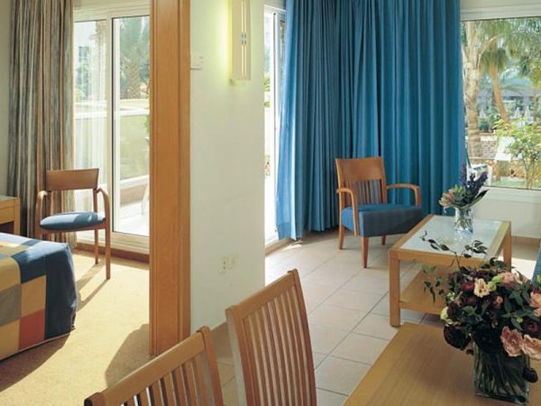Isrotel Royal Garden All-Suites Hotel image16