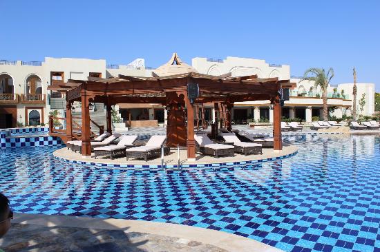 Sunrise Grand Select Arabian Beach Resort image24